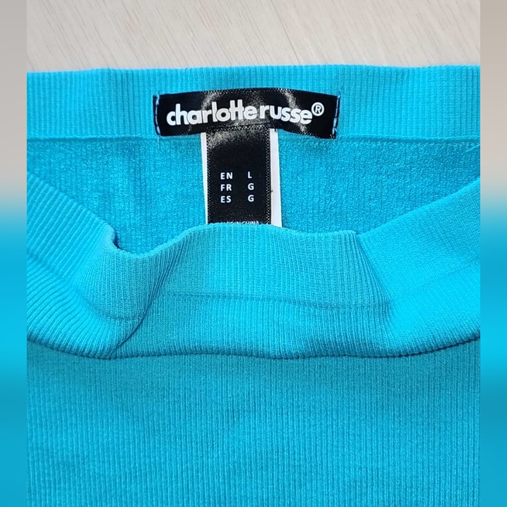 Charlotte Russe Bright Turquoise Ribbed Tube Top - Picture 3 of 3